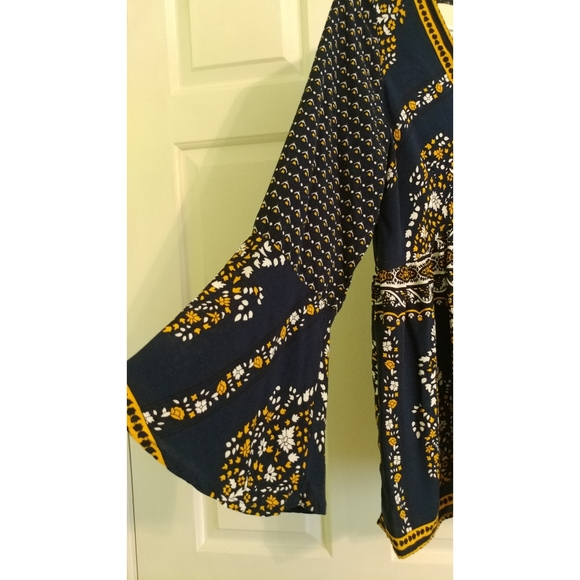 NWOT Weekend Suzanna Betro Top/Tunic - Picture 3 of 6